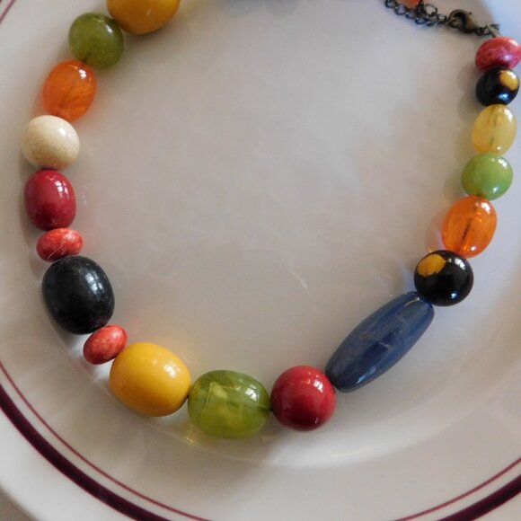 🍃🌳Multicolor Bead Statement Necklace 🌳🍃 - Picture 4 of 7